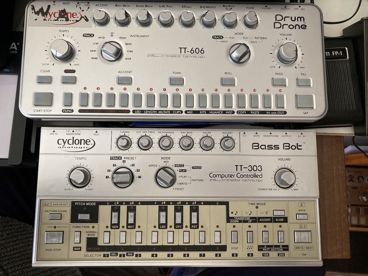 Cyclone TT-606 and TT-303
